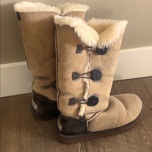 Ugg Bailey button boots